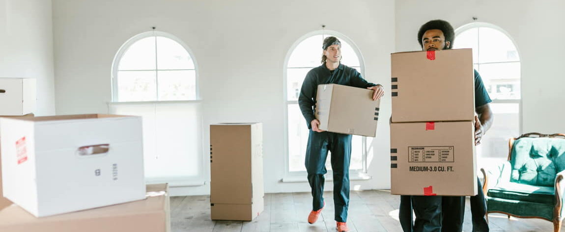 Verhuisdienst appartement laten leegruimen of ontruimen medewerkers opruimcentrale